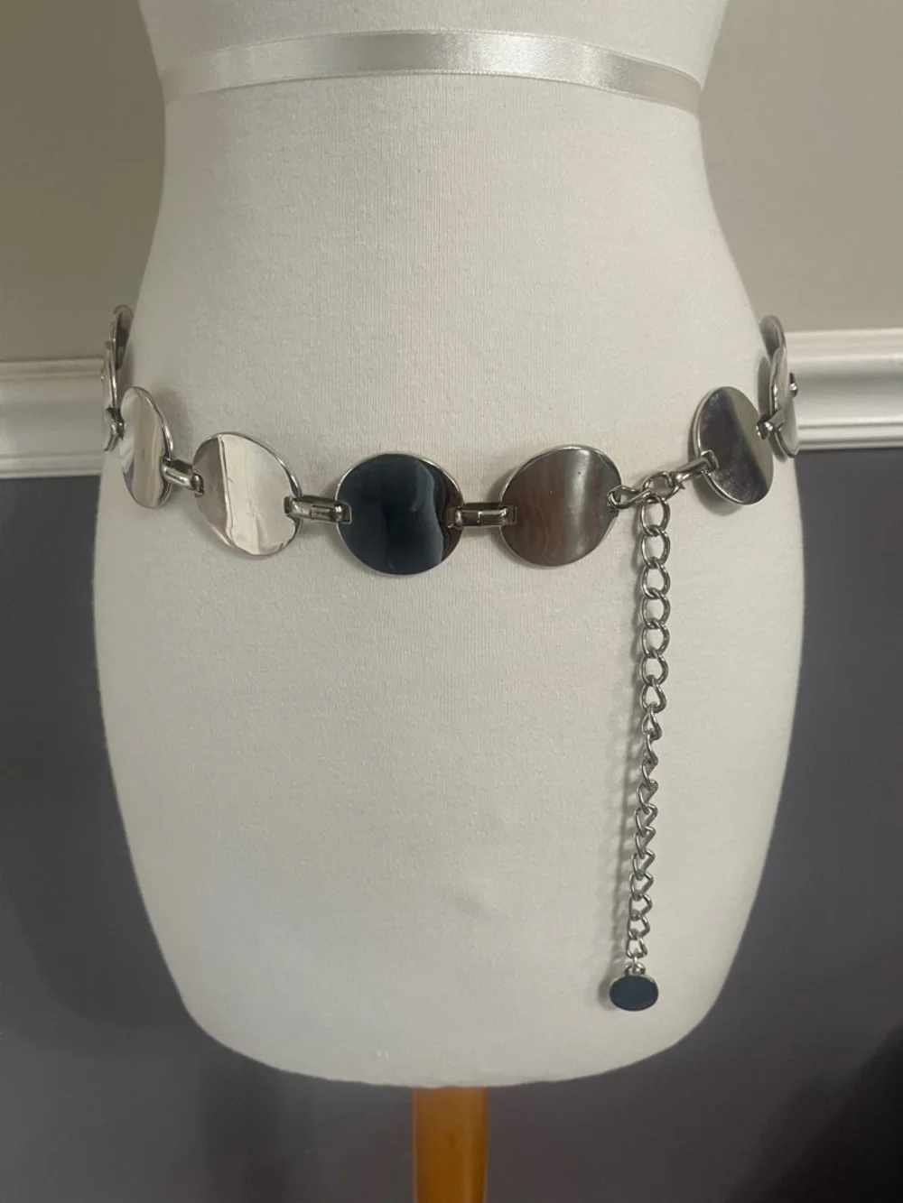 Silver Round Link Wait Chain Belt